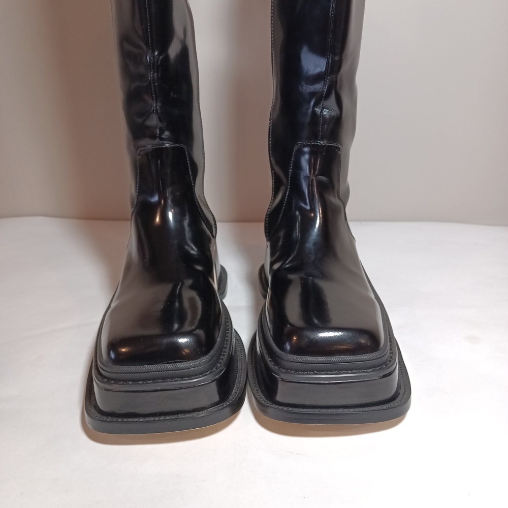 Black Platform Knee-High Boots - Women - Picture 2 of 8